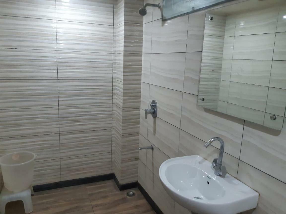 Hotel Midtown & Restaurant Jhunjhunu Luaran gambar